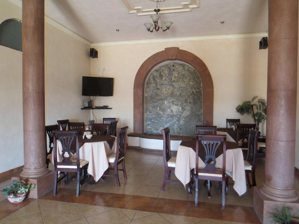 Casa Celia Hotel Restaurante Bernal Esterno foto