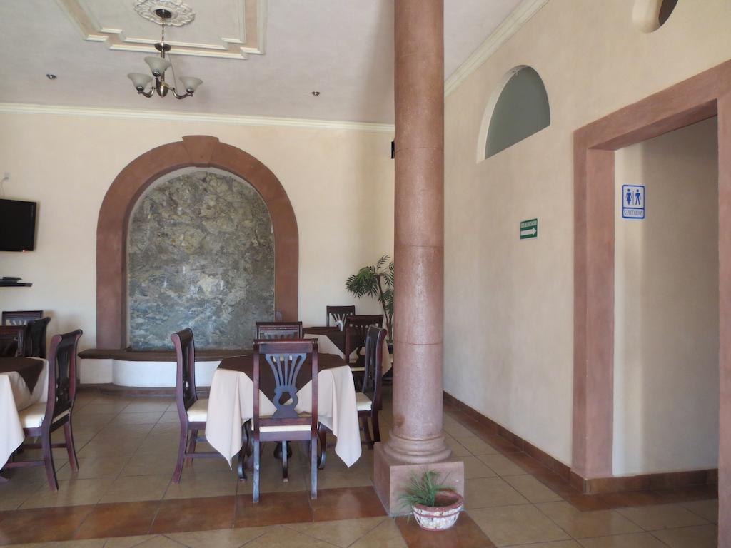 Casa Celia Hotel Restaurante Bernal Esterno foto